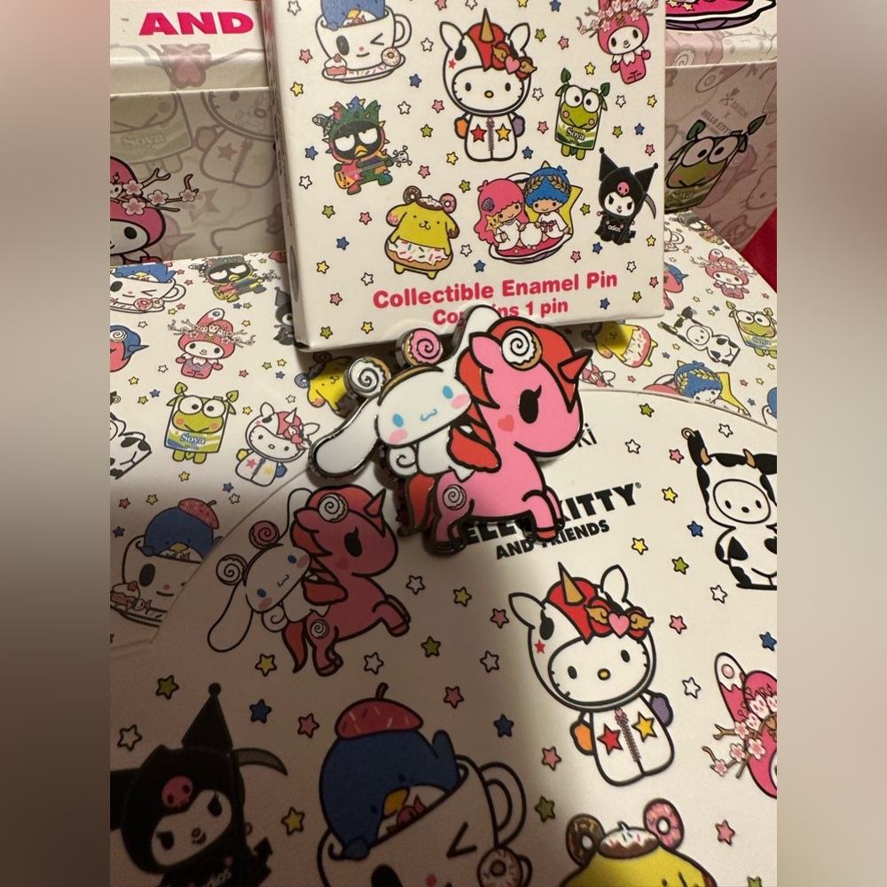 Tokidoki X Hello Kitty & Friends Enamel Pin - Cinnamoroll